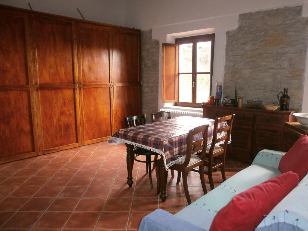 Bed and Breakfast I Poggi Di Grace Fivizzano Pokoj fotografie